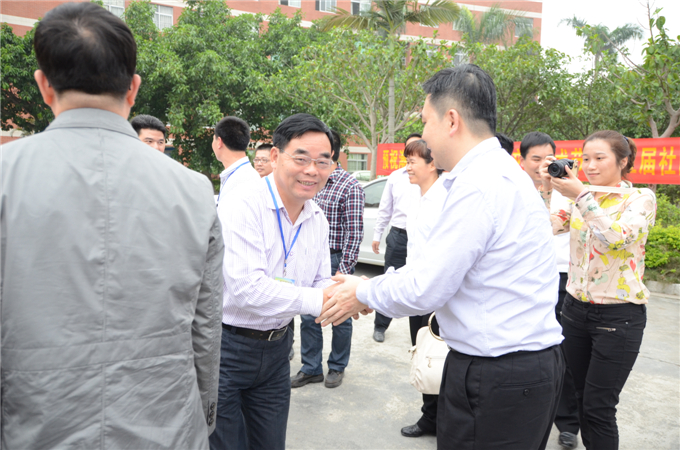 省邮政公司领导一行受到我院领导的热情接待