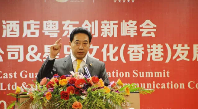 ��ǿ����