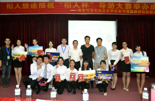 �α���ѡ�ֺ���