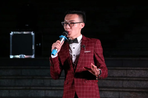 �ֳ����ؼα����ֵǳ�&mdash;&mdash;12�������ҵ������ͷ�������������˷���