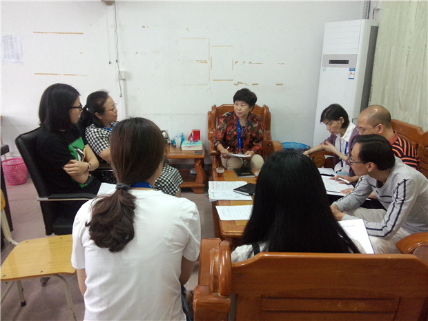 经济管理学院期中教学工作汇报现场