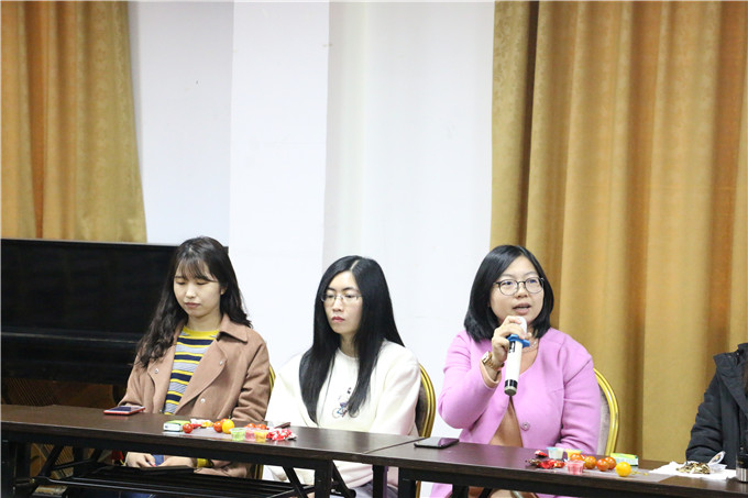 女教工畅所欲言