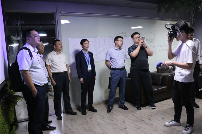 参观VR建模中心