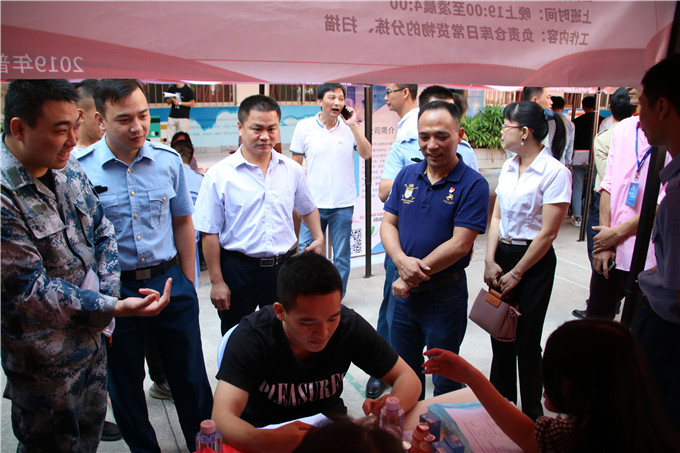 ɽัֳһڳְҵѧԺԺлͬƸֳ