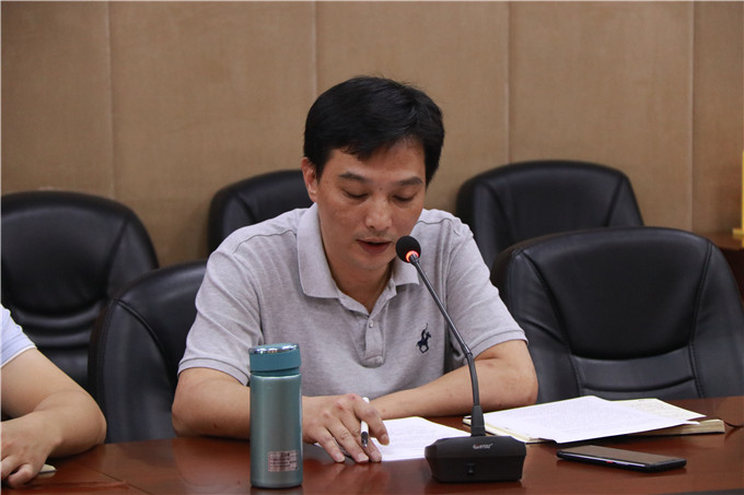 招生就业部副部长陈洪武发言